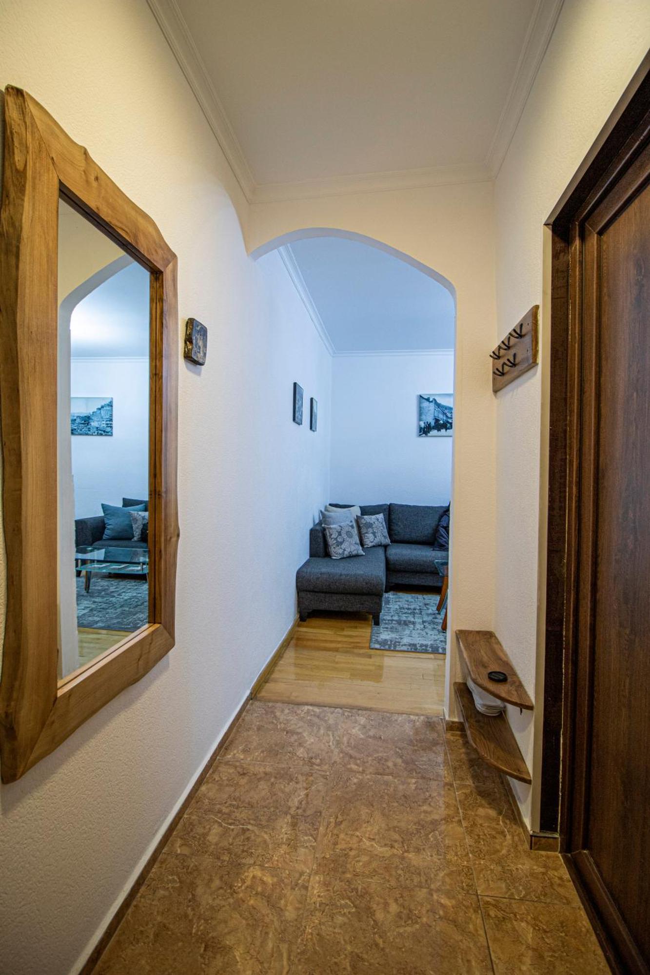 Cozy Apartment On Kostava Tbilisi Exterior foto